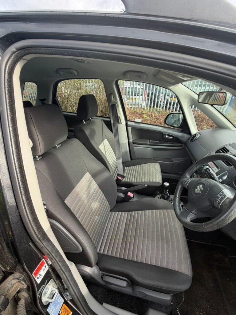 2013 Suzuki SX4, photo 11