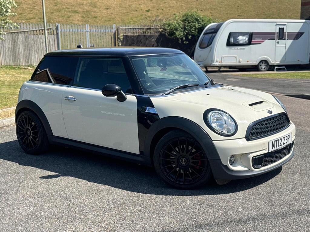 2012 MINI Hatch