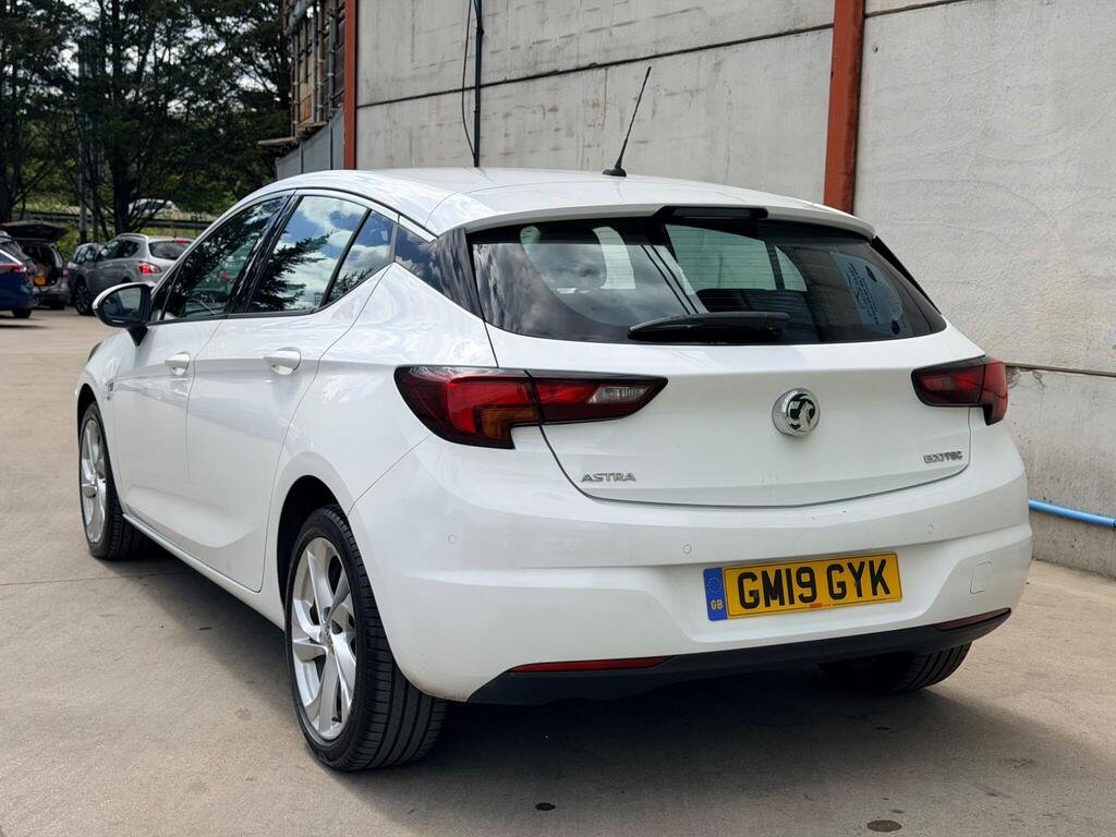 2019 Vauxhall Astra