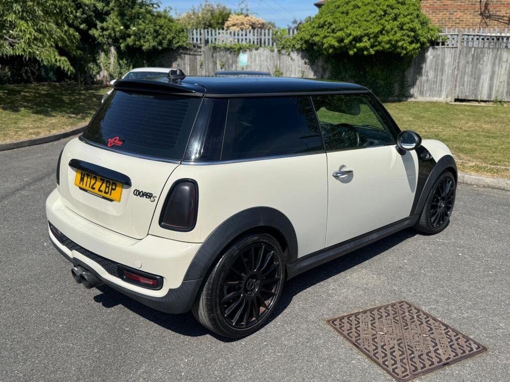 2012 MINI Hatch